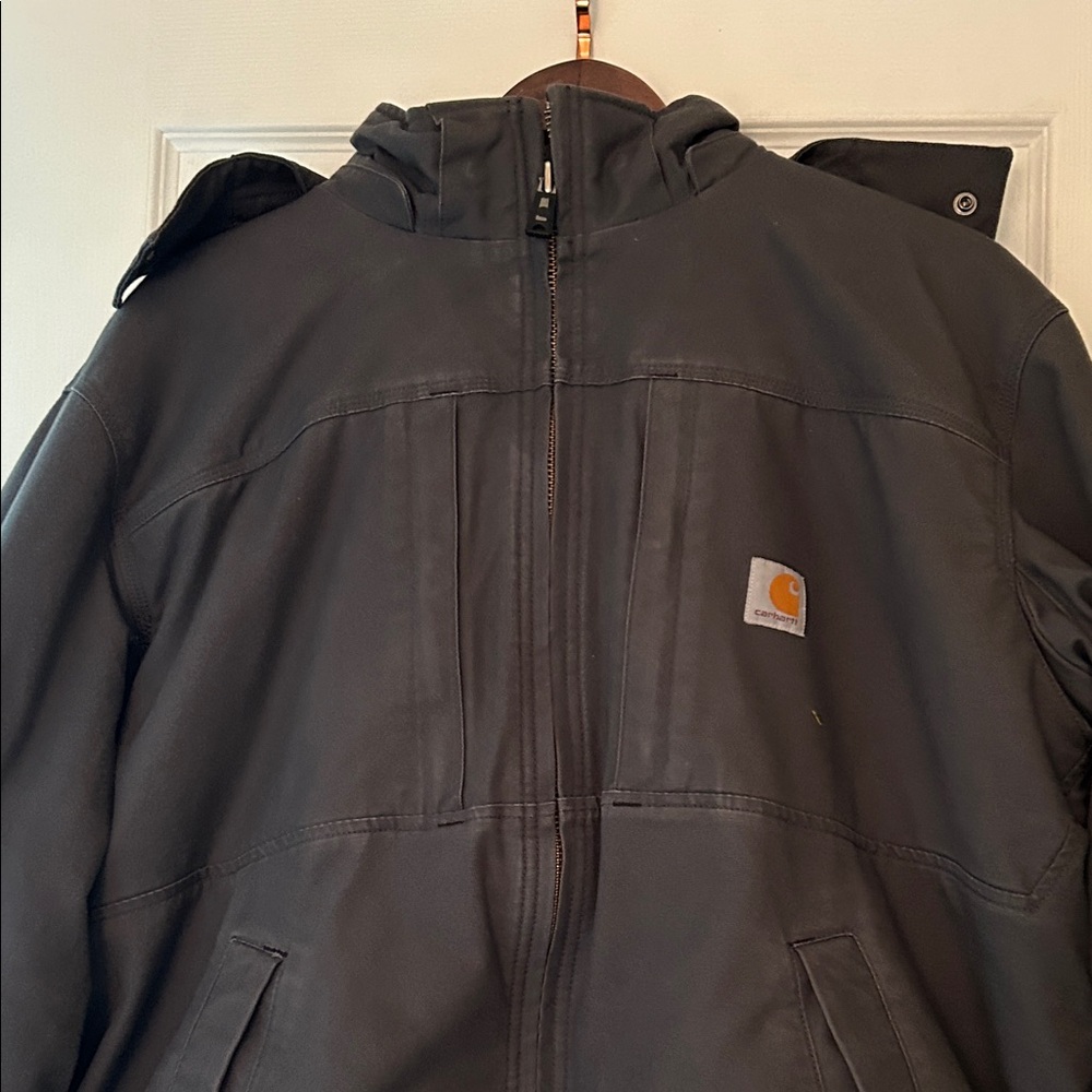 Men’s Carhartt Coat size XL